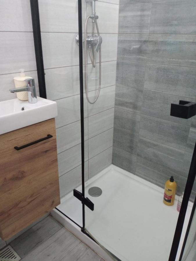 Uroczy Apartament Krakow Ngoại thất bức ảnh